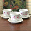 Ensemble 3 tasses à thé et 3 soucoupes décor torse en creux fleurs roses en faïence fine par Hello Broc brocante en ligne