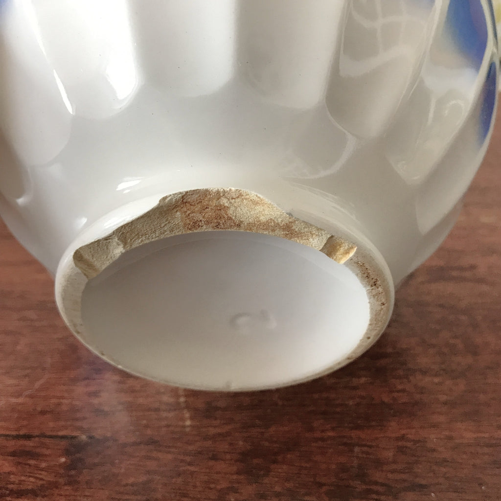 Grand bol à café dit de grand-mère à facettes en faïence attribution Digoin Sarreguemines décor bleu Art Déco par Hello Broc brocante en ligne