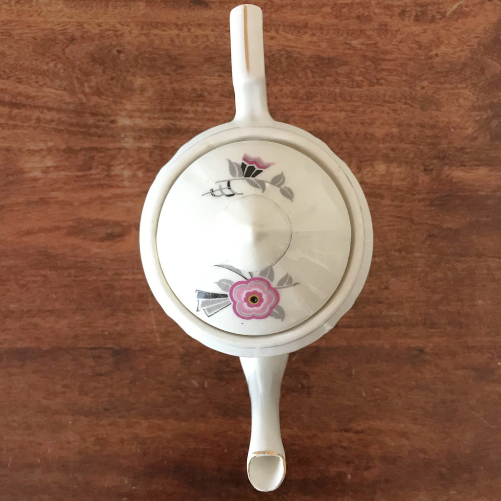 Théière cafetière en porcelaine blanche décor gris et rose fleurs stylisées par Hello Broc brocante en ligne