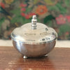 Sucrier vintage tripode en métal chromé par Hello Broc brocante en ligne