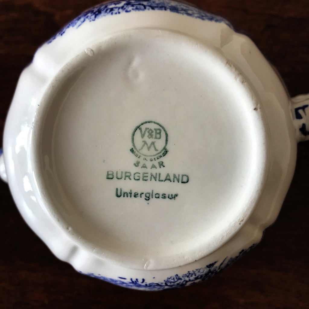 Pot à lait crémier Villeroy & Boch décor Burgenland bleu par Hello Broc brocante en ligne