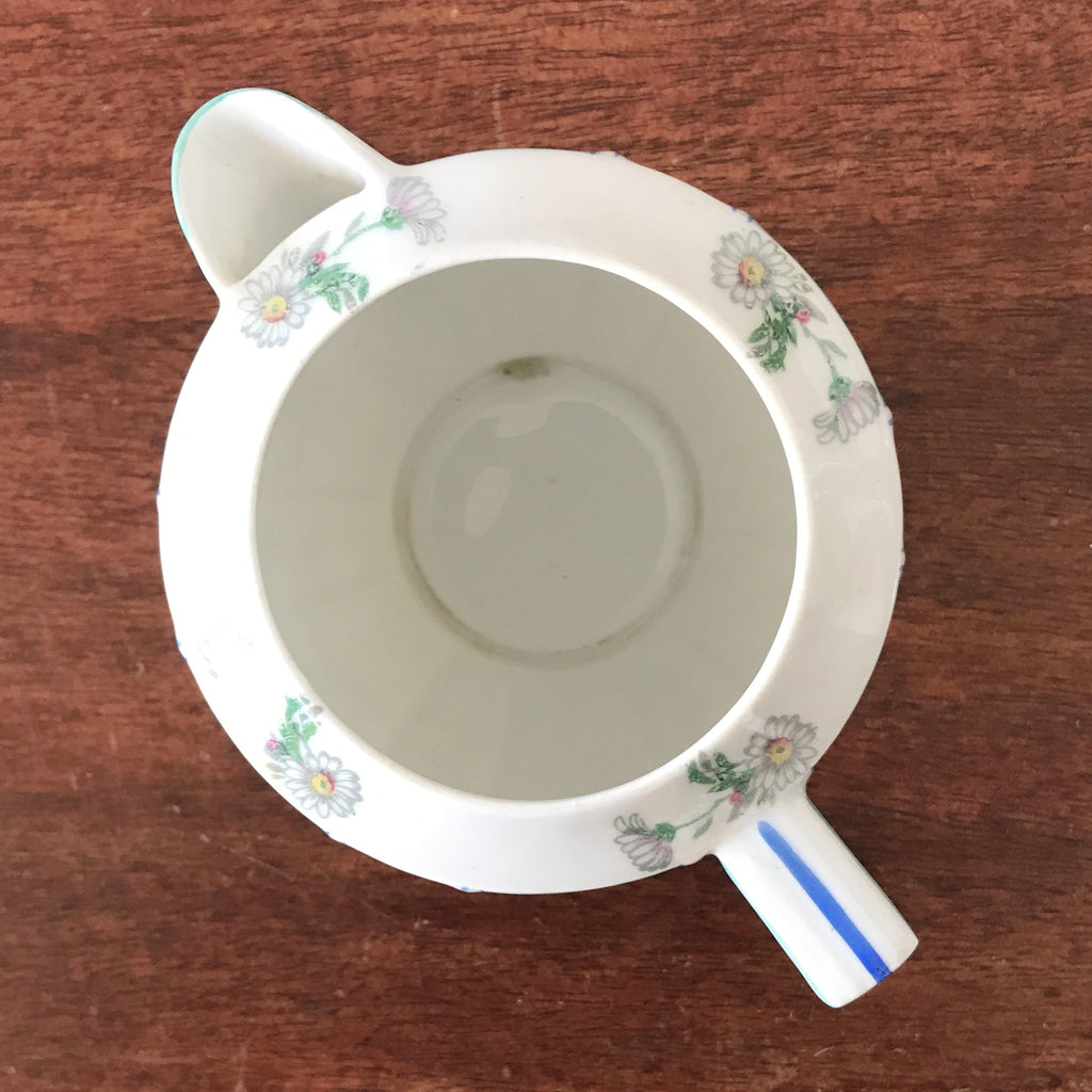 Pot à lait en porcelaine de Limoges A. Lanternier décor bleu, vert et fleuri par Hello Broc brocante en ligne