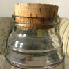 Ancien bocal ou bonbonnière en verre moulé incolore avec bouchon en liège hauteur 22 cm par Hello Broc brocante en ligne