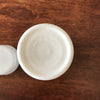 Ensemble de 2 petits bocaux style apothicaire en verre opalin blanc décor bleu par Hello Broc brocante en ligne