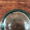 Bocal vintage en verre légère teinte bleue verte dans le style pot à graisse hauteur de 14 cm par Hello Broc brocante en ligne