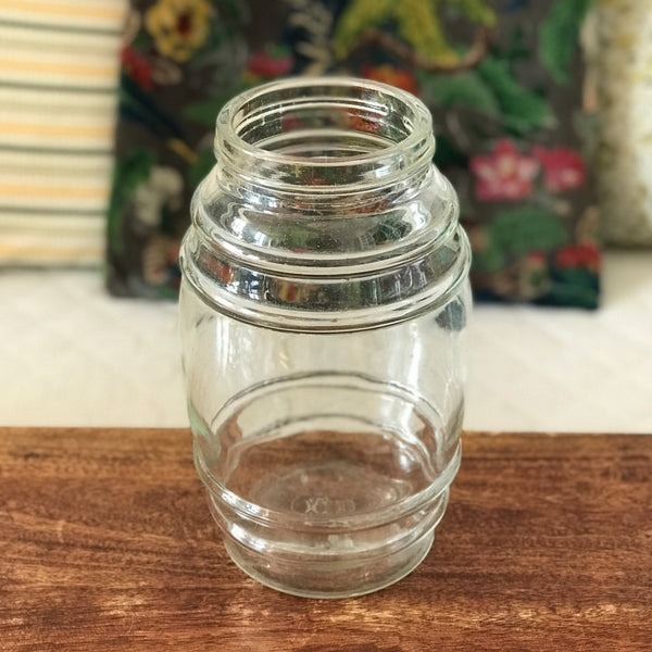 Grand bocal ancien en verre moulé hauteur 25 cm par Hello Broc brocante en ligne