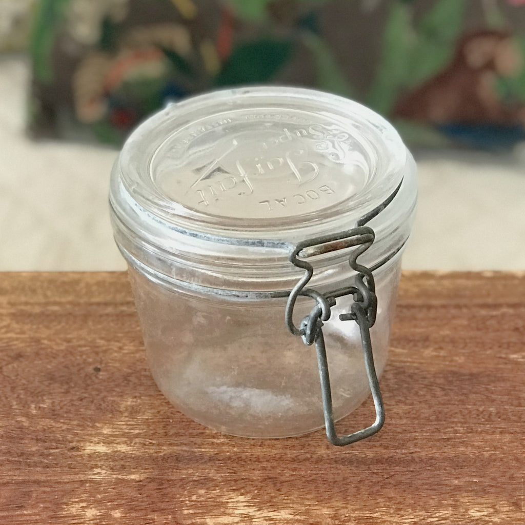 Bocal de conservation ancien en verre moulé Le Parfait contenance 200 ml par Hello Broc brocante en ligne