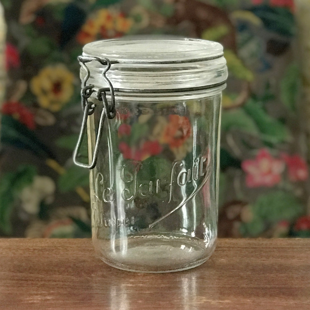 Bocal de conservation ancien en verre moulé Le Parfait 1 Litre forme droite par Hello Broc brocante en ligne