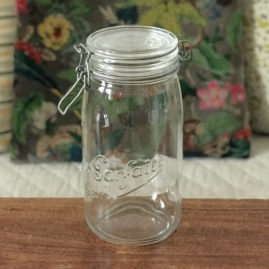 Bocal de conservation ancien en verre moulé Le Parfait contenance 1,5 litre par Hello Broc brocante en ligne