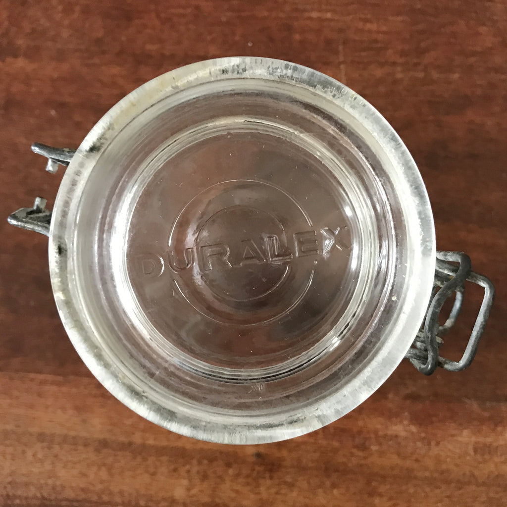 Ensemble de 3 bocaux ou pots de conservation anciens et vintage en verre moulé de marque Duralex contenance 1 litre par Hello Broc brocante en ligne