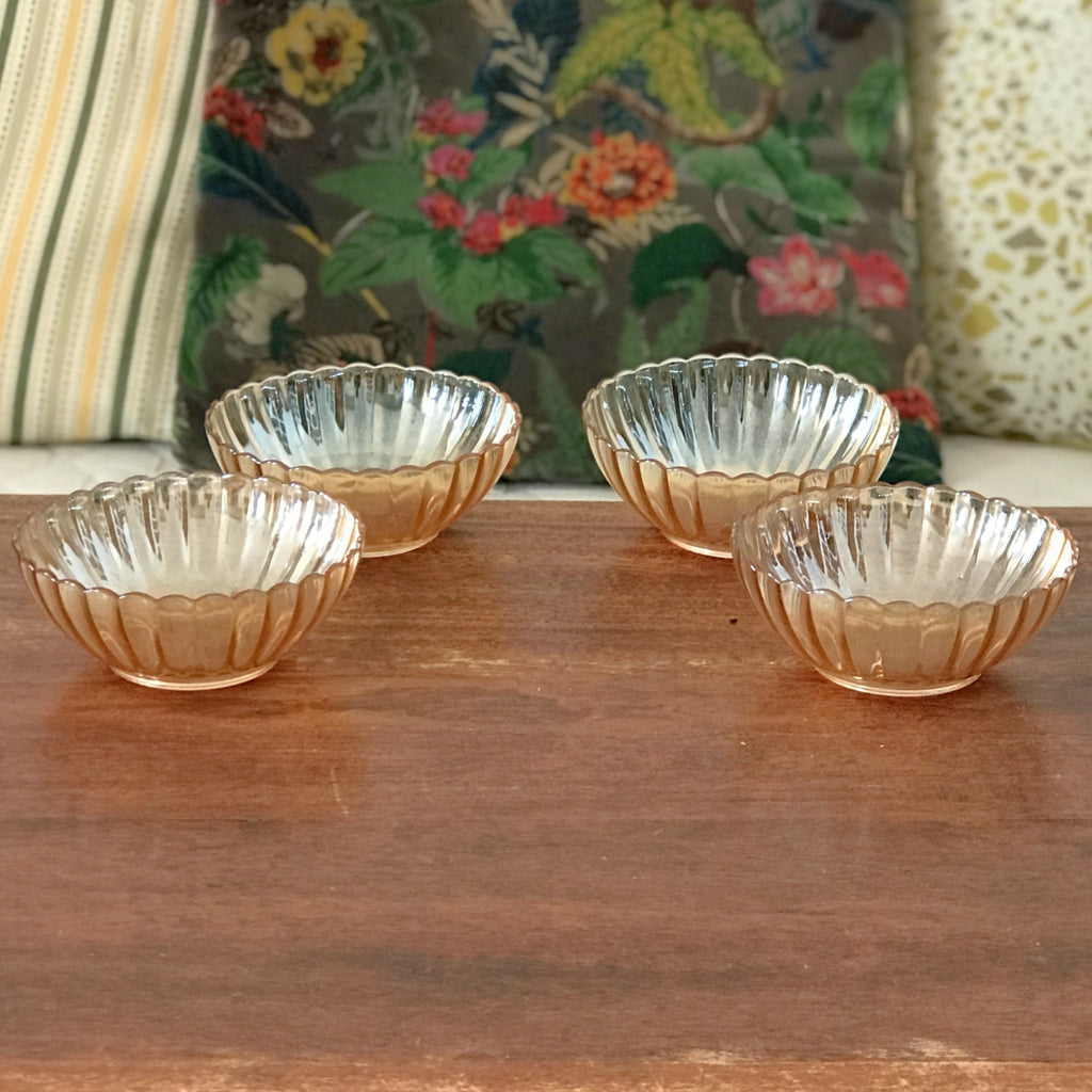Lot de 4 coupelles vintage en verre moulé irisé orange Huilor par Hello Broc brocante en ligne
