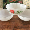 Lot de 3 ramequins coupelles vintage dépareillés en verre opalin blanc par Hello Broc brocante en ligne