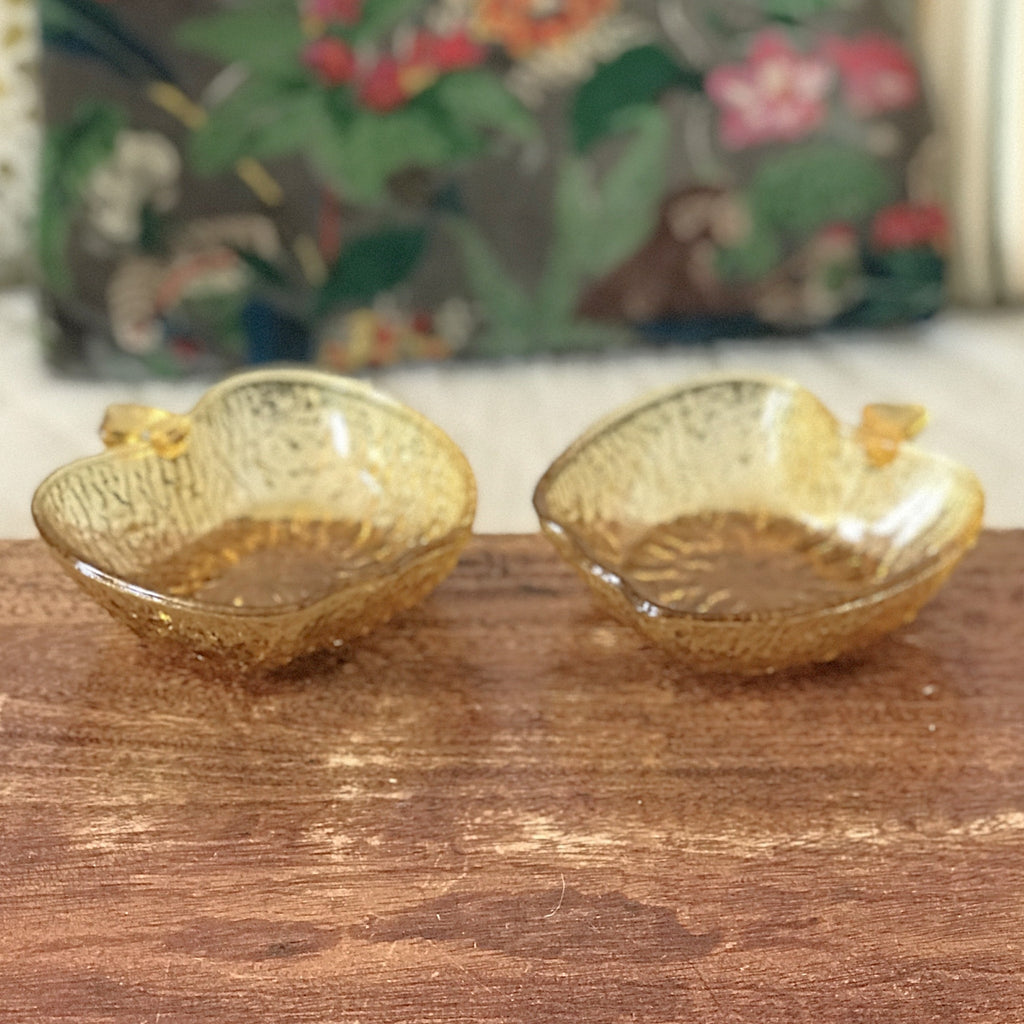 Paire de coupelles vintage en verre texturé ambré forme de pomme Italy par Hello Broc brocante en ligne