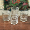 Lot de 4 pots anciens à confiture en verre soufflé et moulé par Hello Broc brocante en ligne
