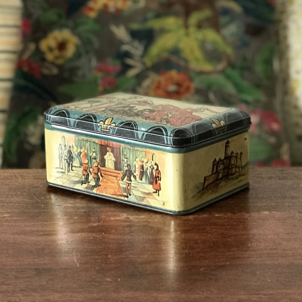 Boîte ancienne rectangulaire vintage en métal Biscuiterie Damoiseau par Hello Broc brocante en ligne