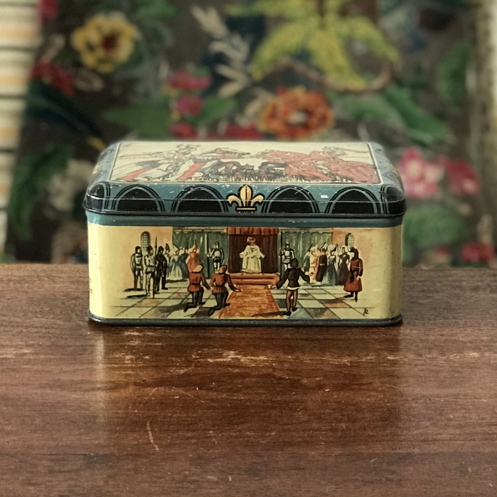 Boîte ancienne rectangulaire vintage en métal Biscuiterie Damoiseau par Hello Broc brocante en ligne