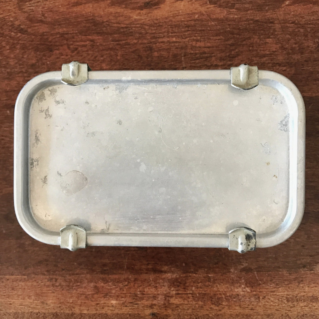 Boîte métallique décorative vintage rectangulaire Sipratic par Hello Broc brocante en ligne