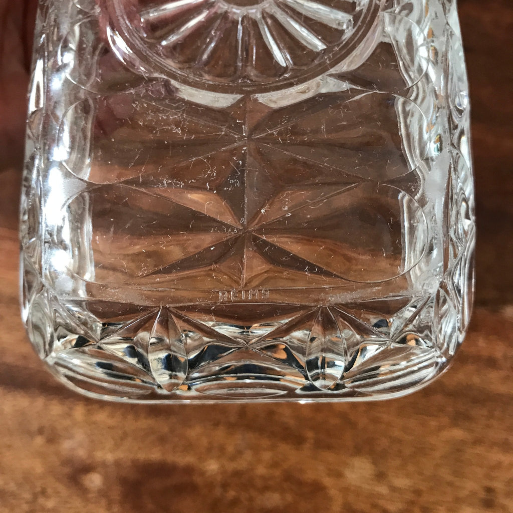 Beurrier vintage en verre moulé de Reims France par Hello Broc brocante en ligne
