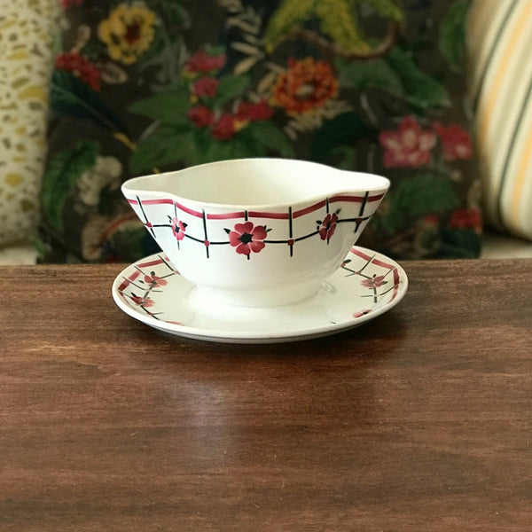 Saucière en faïence de Céranord Saint Amand Nord modèle Monique par Hello Broc brocante en ligne