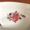 Saucière vintage Véritable Porcelaine décor rose rose avec son feuillage par Hello Broc brocante en ligne