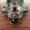 Lot de 6 coupelles publicitaires à dessert ou coupes à champagne en verre moulé fumé Mobil logo Pégase - Hello Broc brocante en ligne