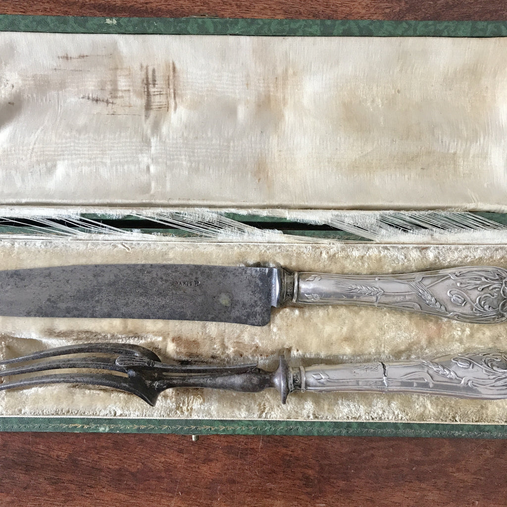 Ensemble de couverts de service en argenté fourré : couteau et fourchette fin XIXème début XXème siècle par Hello Broc brocante en ligne