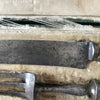 Ensemble de couverts de service en argenté fourré : couteau et fourchette fin XIXème début XXème siècle par Hello Broc brocante en ligne