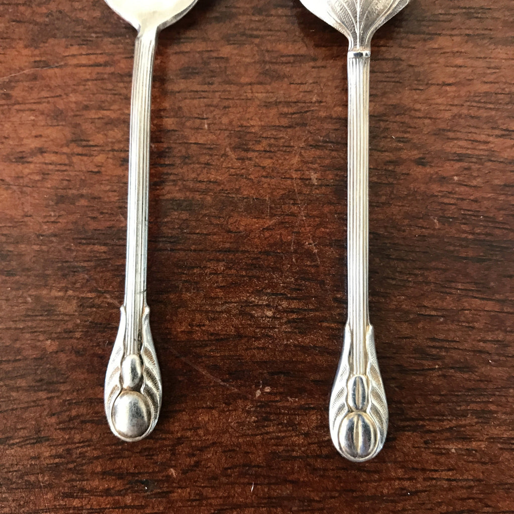 Ensemble de 6 cuillères à moka en métal argenté décor feuille de l'orfèvre Paul-François Guillaumot par Hello Broc brocante en ligne