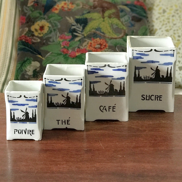 Ensemble de 4 pots à épices époque Art Nouveau décor paysage et moulin noir et bleu par Hello broc brocante en ligne - produit unique