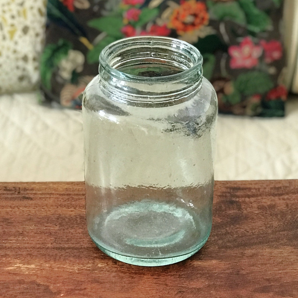 Grande bonbonnière bocal en verre moulé bleuté sans couvercle par Hello Broc brocante en ligne