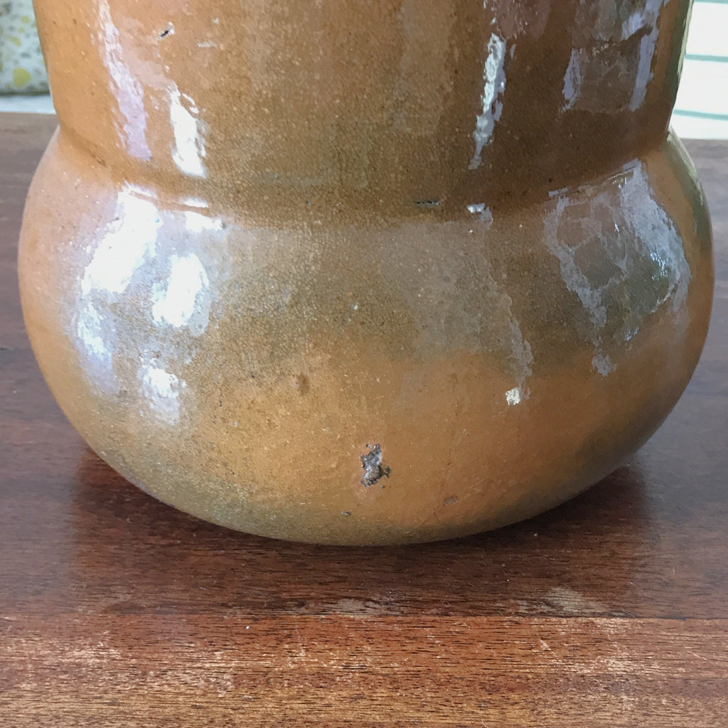 Marmite ancienne haute à manche en terre cuite émaillée - Hello Broc brocante en ligne