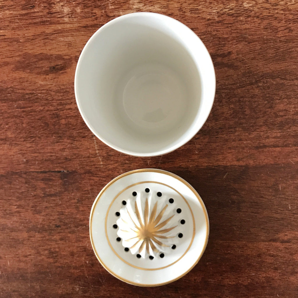 Presse citron avec son gobelet en porcelaine déco fleuri multicolore par Hello Broc brocante en ligne