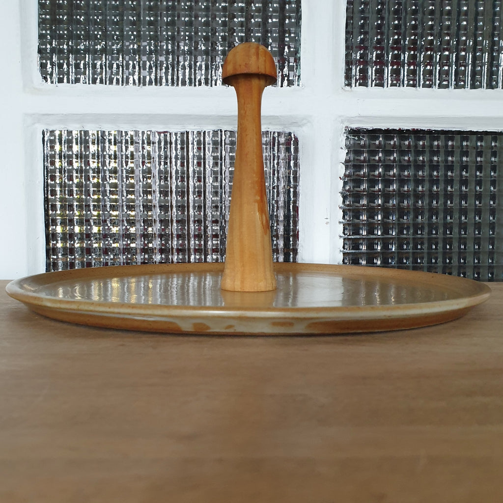 Plateau à fromage vintage en grès de CNP Grès Village France par Hello Broc brocante en ligne