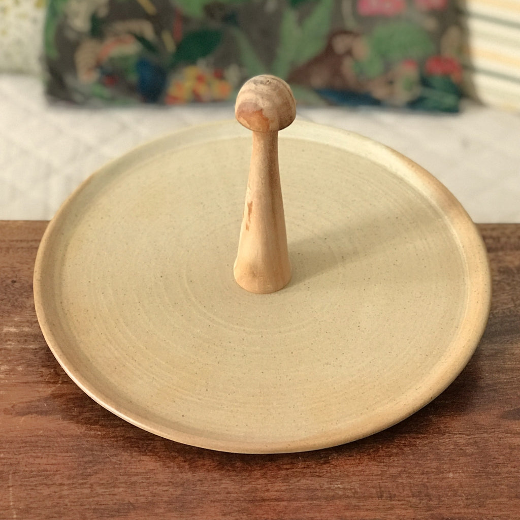 Plateau à fromage vintage en grès de CNP Grès Village France par Hello Broc brocante en ligne