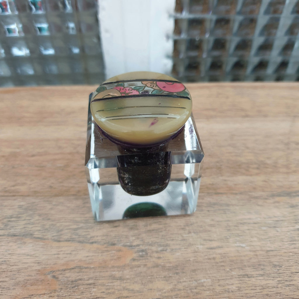 Ensemble d'écriture ou  nécessaire de bureau pour enfant Art Déco Circa 1920 en bakélite imitation corne par Hello Broc brocante en ligne