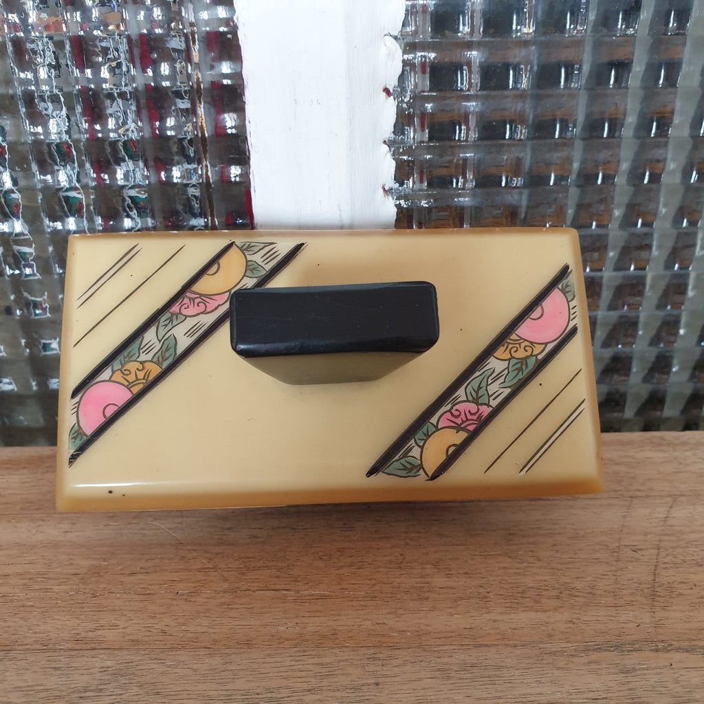 Ensemble d'écriture ou  nécessaire de bureau pour enfant Art Déco Circa 1920 en bakélite imitation corne par Hello Broc brocante en ligne