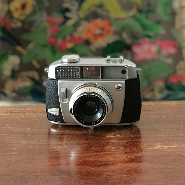 Appareil photo vintage Balda matic I dans sa boîte d'origine 1960 par Hello Broc brocante en ligne