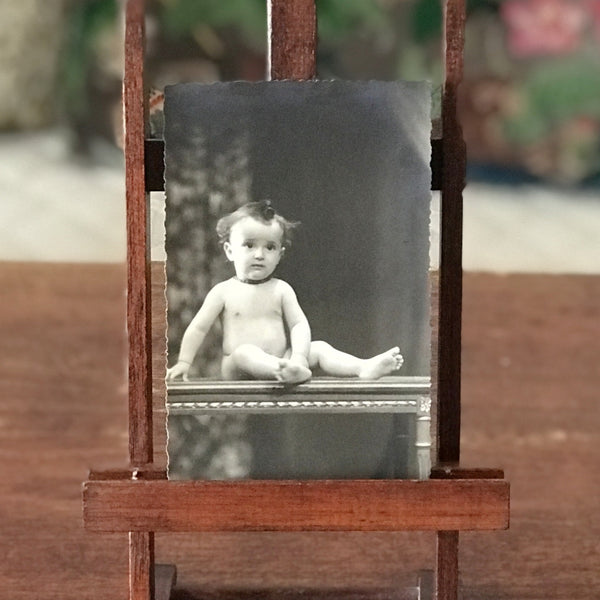 Carte postale ancienne CPA noir et blanc sépia thème bébé par Hello Broc brocante en ligne