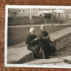 Carte postale ancienne noir et blanc sépia 1937 2 bigoudens Bretagne France par Hello Broc brocante en ligne
