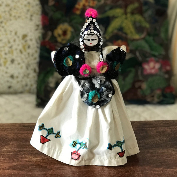 Poupée folklorique turque en chiffon - Hello Broc