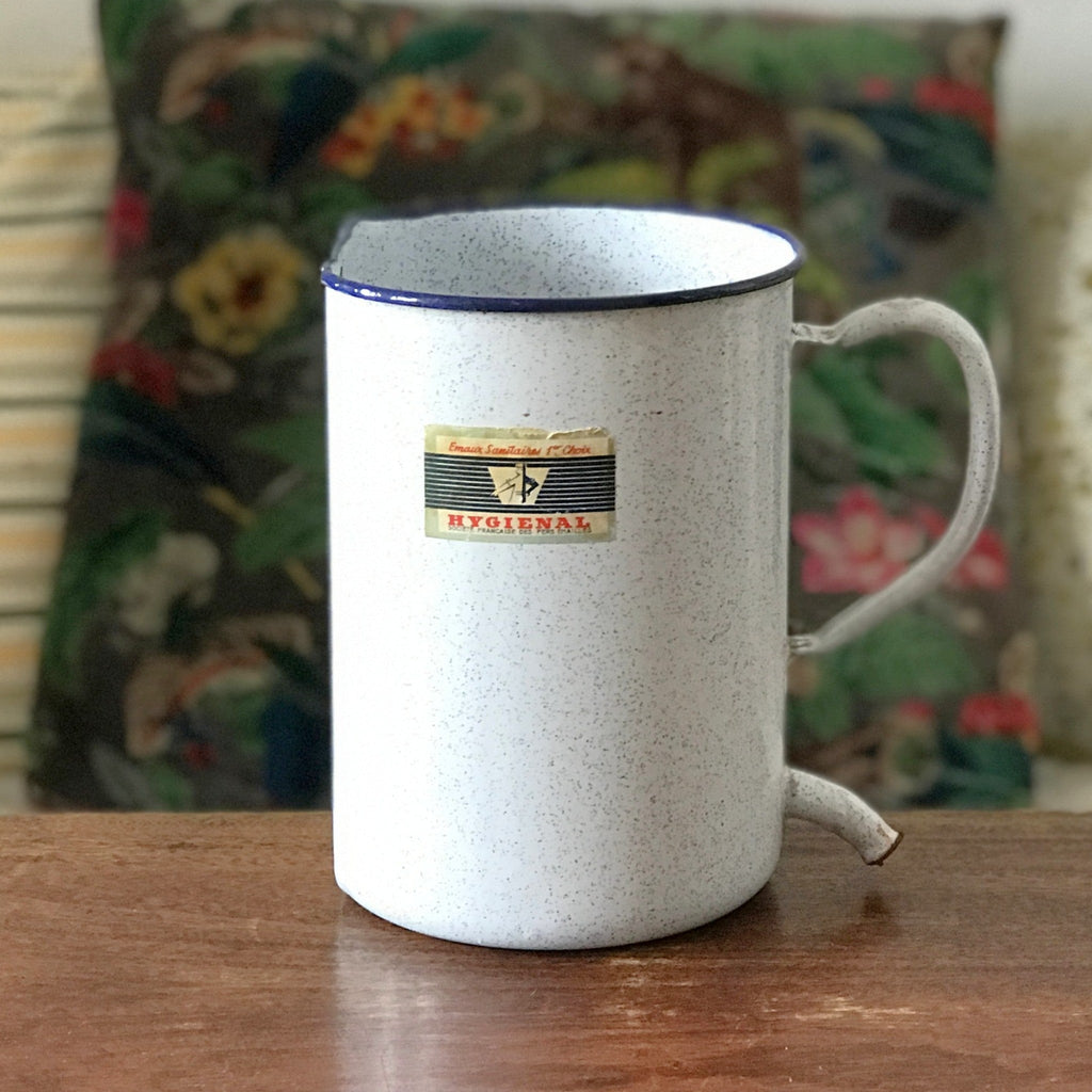 Pot à lavement ancien en tôle émaillée Hygienal par Hello Broc brocante en ligne