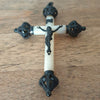 Pendentif croix pectorale en nacre et métal noirci Napoléon III - Hello Broc brocante en ligne
