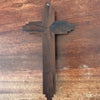 Crucifix années 40 en chêne, bronze doré et inserts en laiton par Hello Broc brocante en ligne