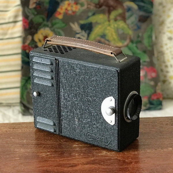 Projecteur pour diapositives en métal années 40 Camerafix S.B. Paris France par Hello Broc brocante en ligne