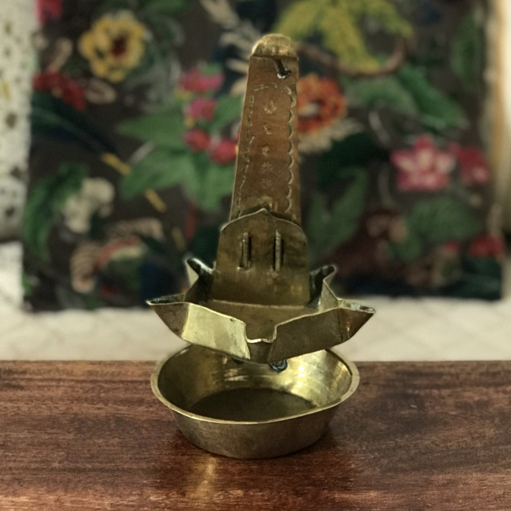 Lampe à huile / chaleil en cuivre par Hello Broc brocante en ligne