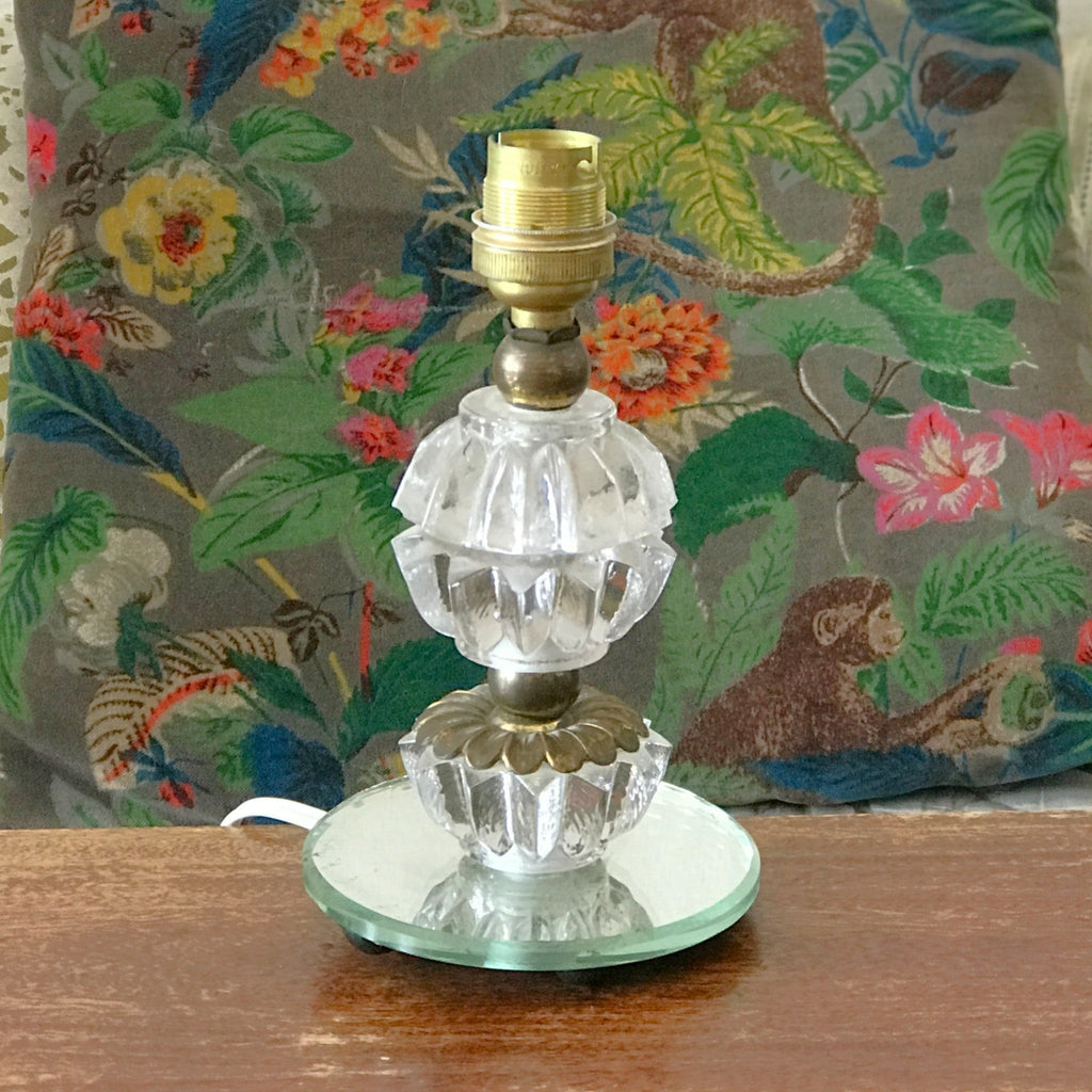 Pied de lampe de chevet cristal taillé et bronze, base miroir hauteur de 17 cm par Hello Broc brocante en ligne