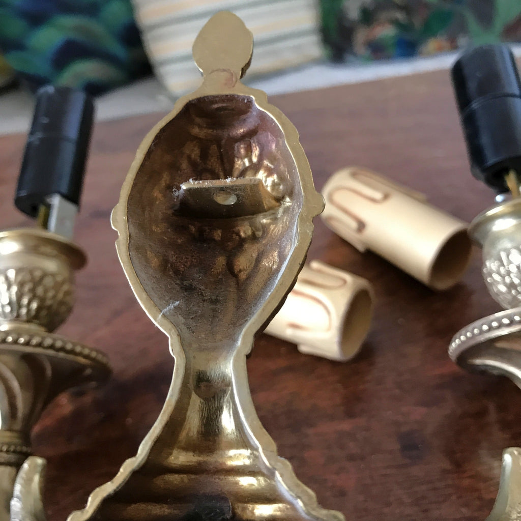 Paire d'appliques double ou à deux branches en bronze doré par Hello Broc brocante en ligne