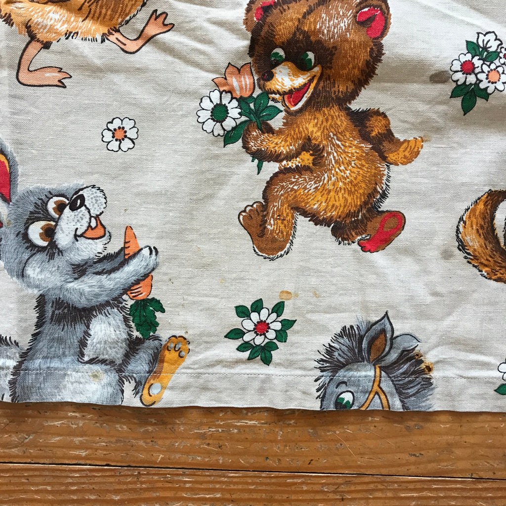 Coupon de tissu vintage pour enfant impression animaux 160 x 120 cm autour de 1980 par Hello Broc brocante en ligne