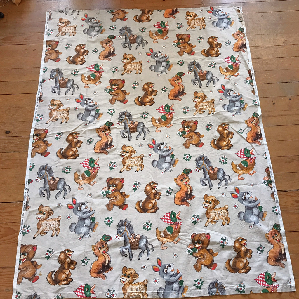 Coupon de tissu vintage pour enfant impression animaux 160 x 120 cm autour de 1980 par Hello Broc brocante en ligne