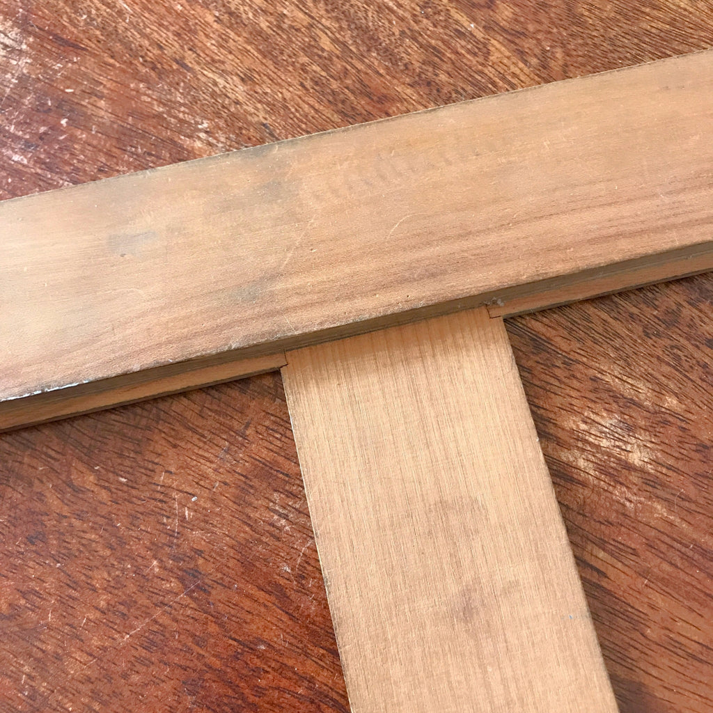Règle en T vintage en bois pour dessin et géométrie par Hello Broc brocante en ligne